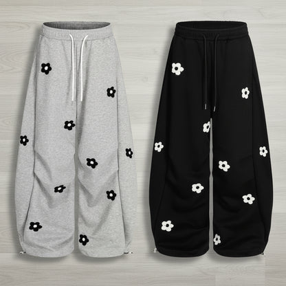 Floral Embroidery Curved Blade Sweatpants - Unisex