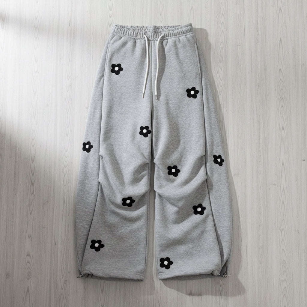 Floral Embroidery Curved Blade Sweatpants - Unisex